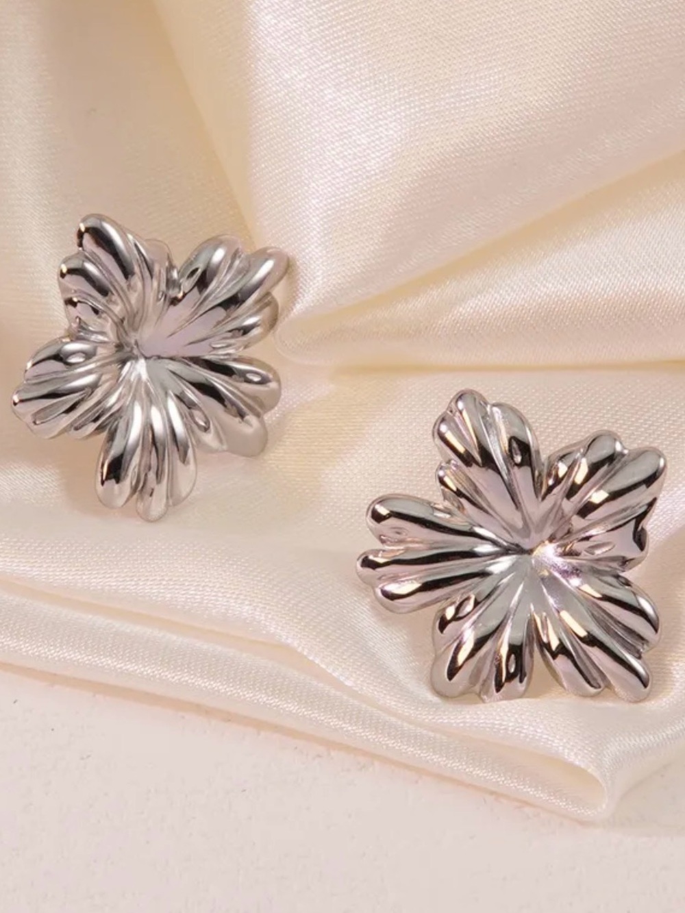 Silver Floral Burst Stud Earrings - Women Jewelry